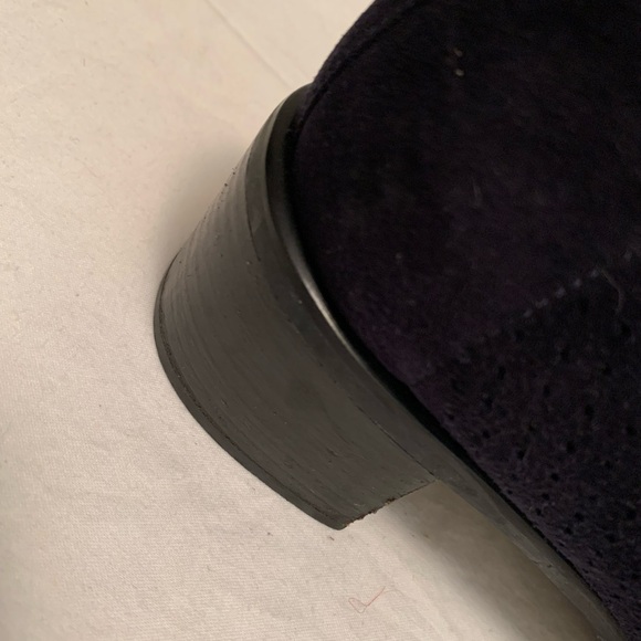 Stuart Weitzman Black Loafers Slip-Ons - 8 - Picture 6 of 7